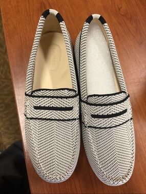 Women’s Cream Knit Penny Loafers - Lightweight Casual Flats